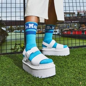 VOSS MONO LEATHER PLATFORM STRAP SANDALS SZ8